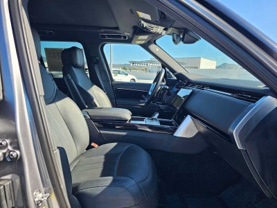 2024 Land Rover Range Rover SE