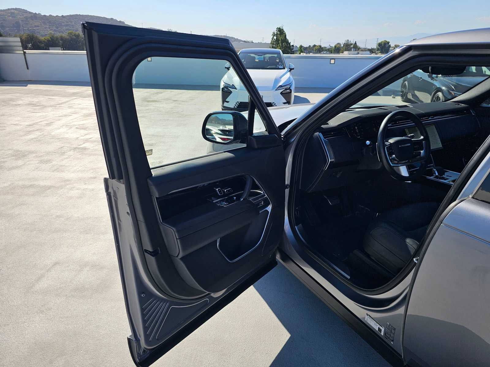 2024 Land Rover Range Rover SE