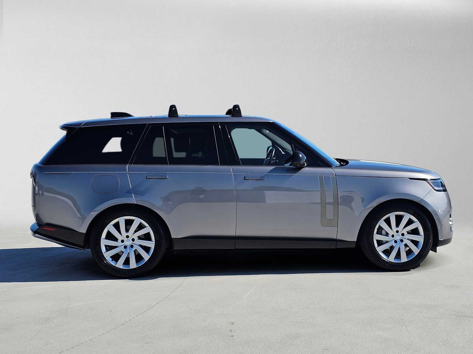 2024 Land Rover Range Rover SE