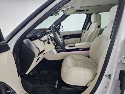 2025 Land Rover Range Rover SE