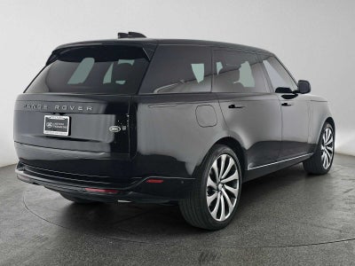 2023 Land Rover Range Rover SE