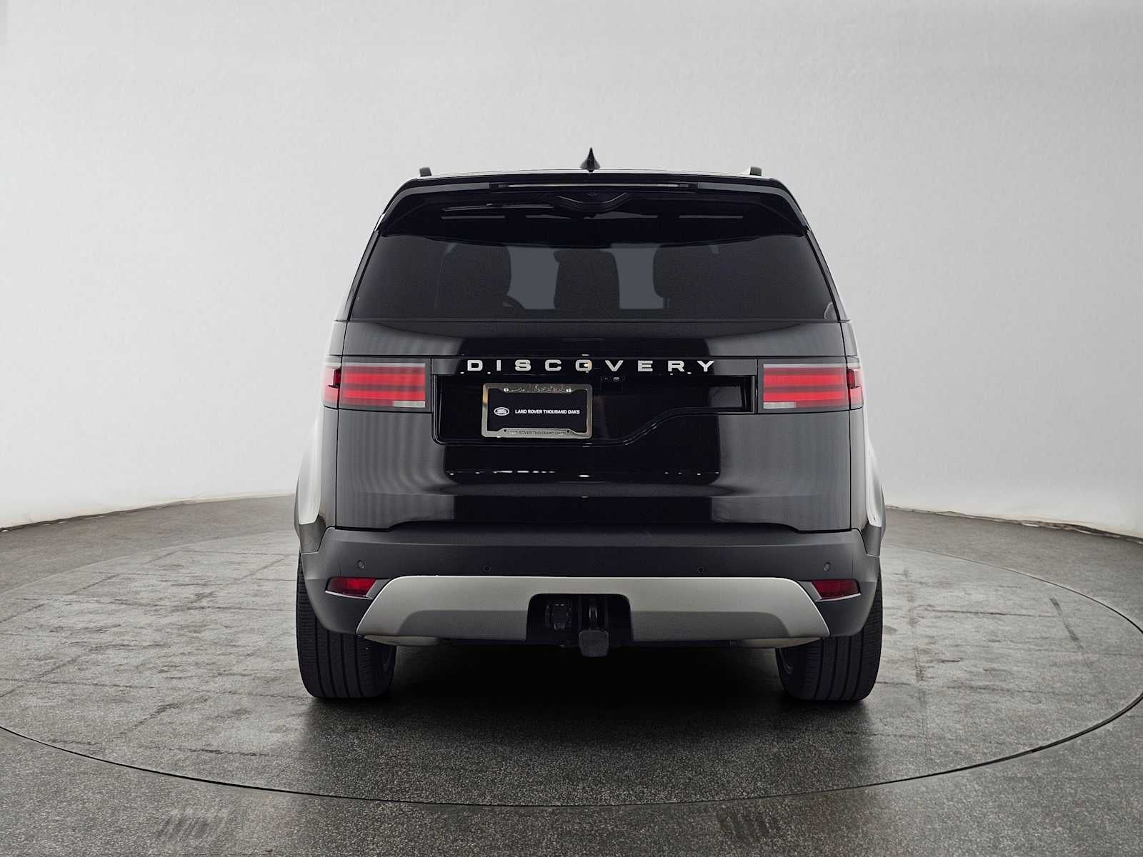 2025 Land Rover Discovery S