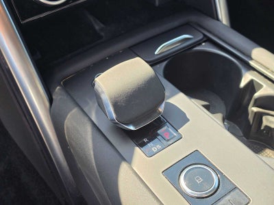 2024 Land Rover Discovery Dynamic SE