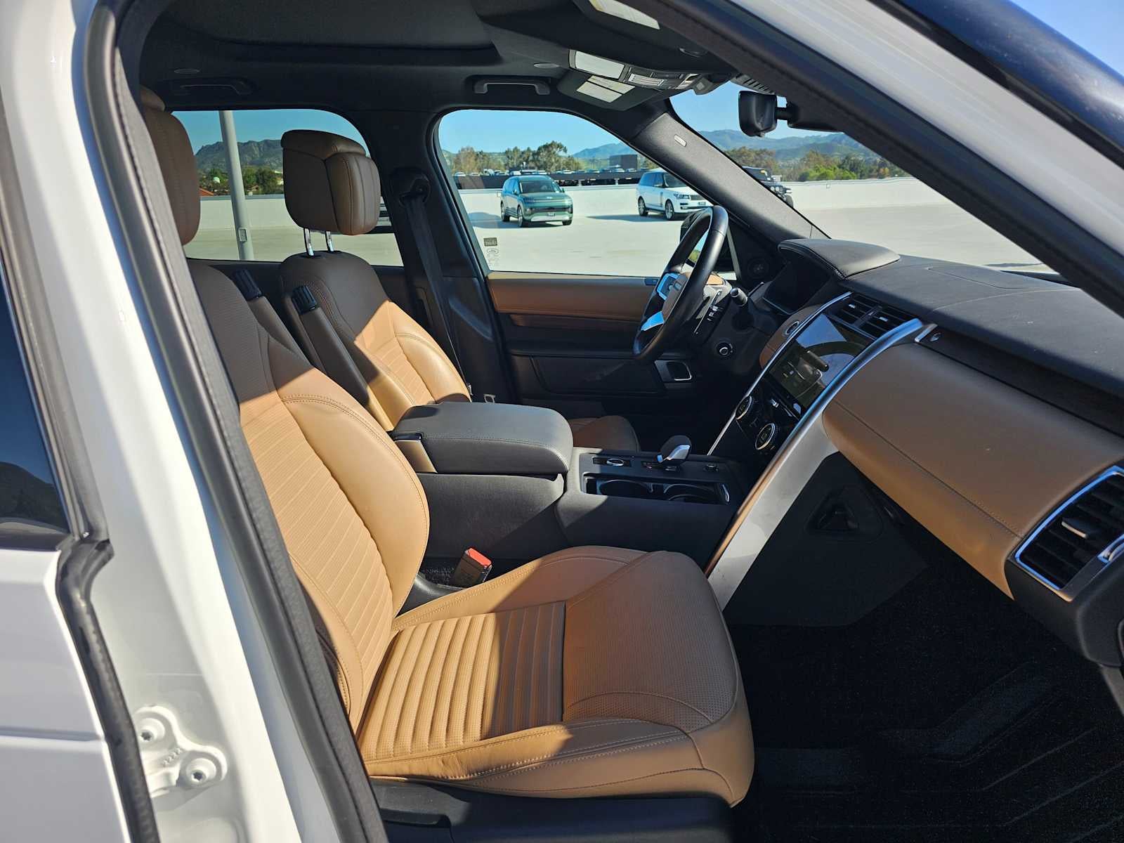 2023 Land Rover Discovery HSE R-Dynamic