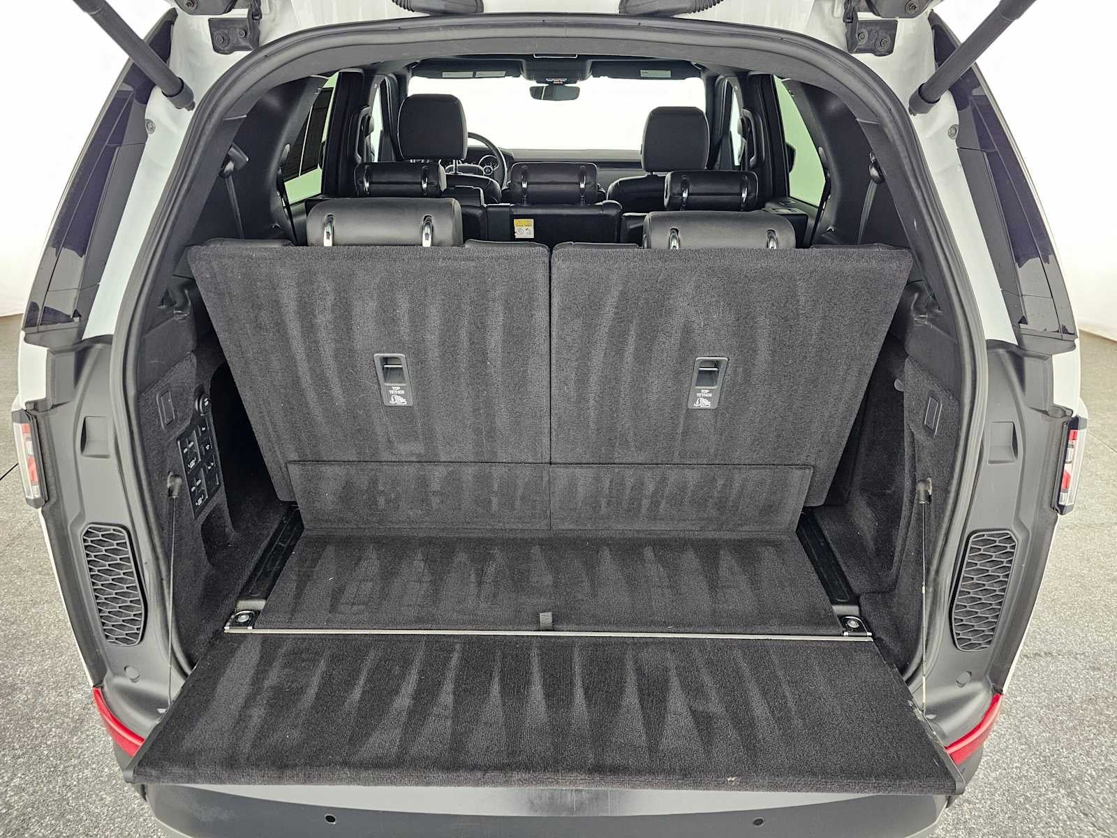 2017 Land Rover Discovery HSE