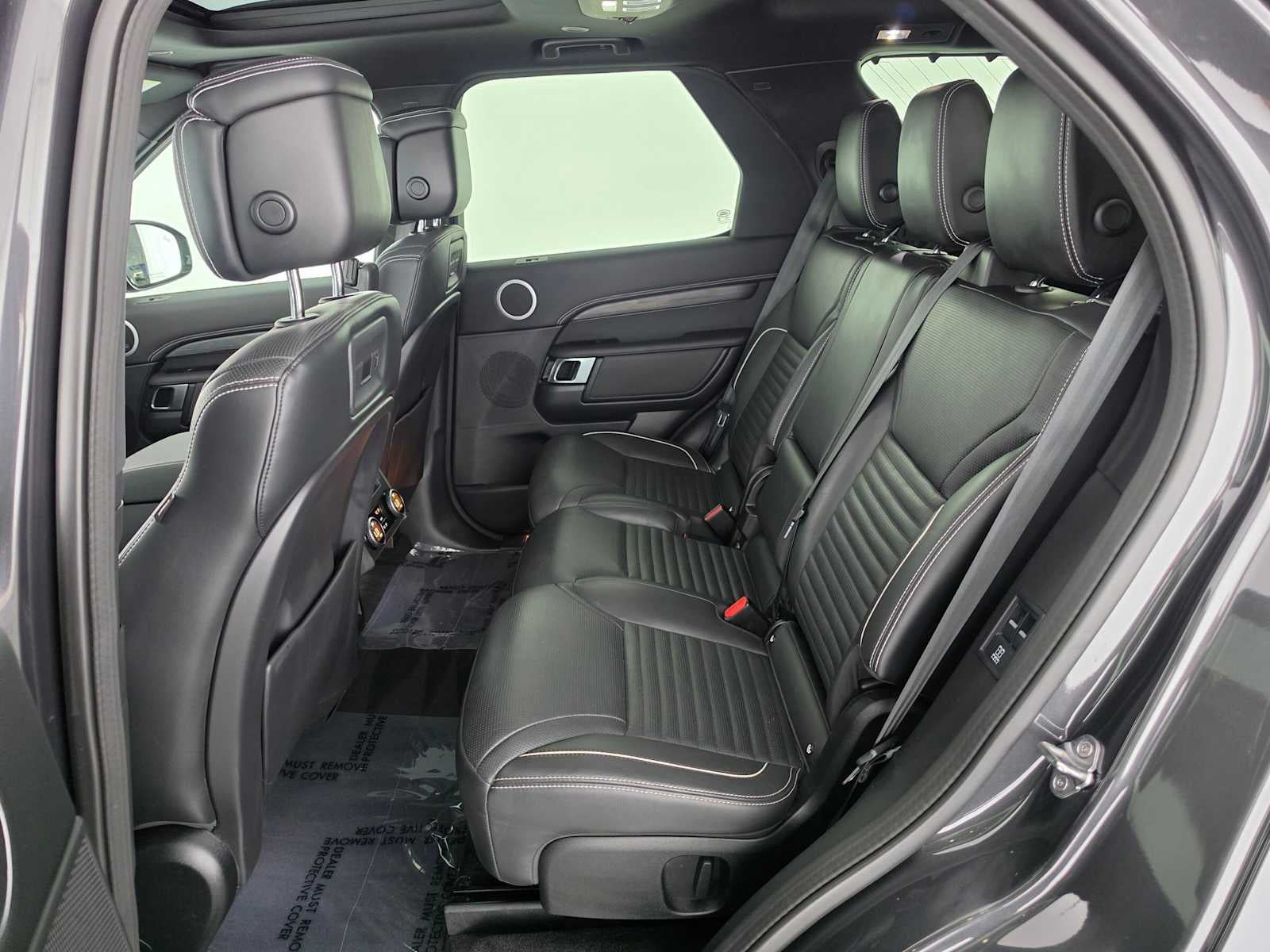 2023 Land Rover Discovery S R-Dynamic