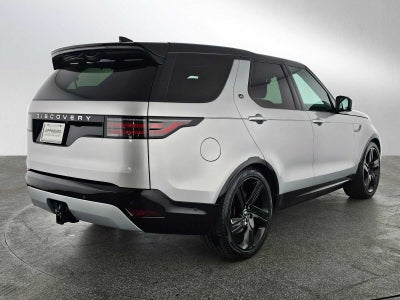 2024 Land Rover Discovery Metropolitan Edition