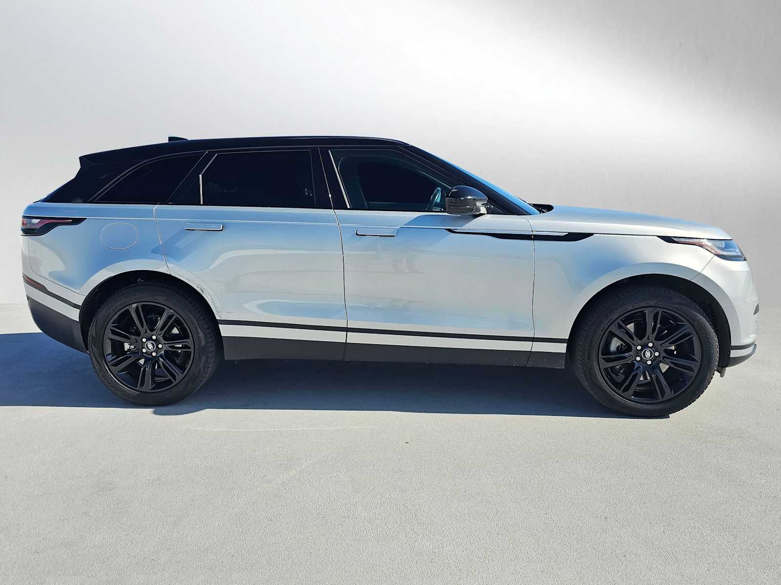 2022 Land Rover Range Rover Velar S