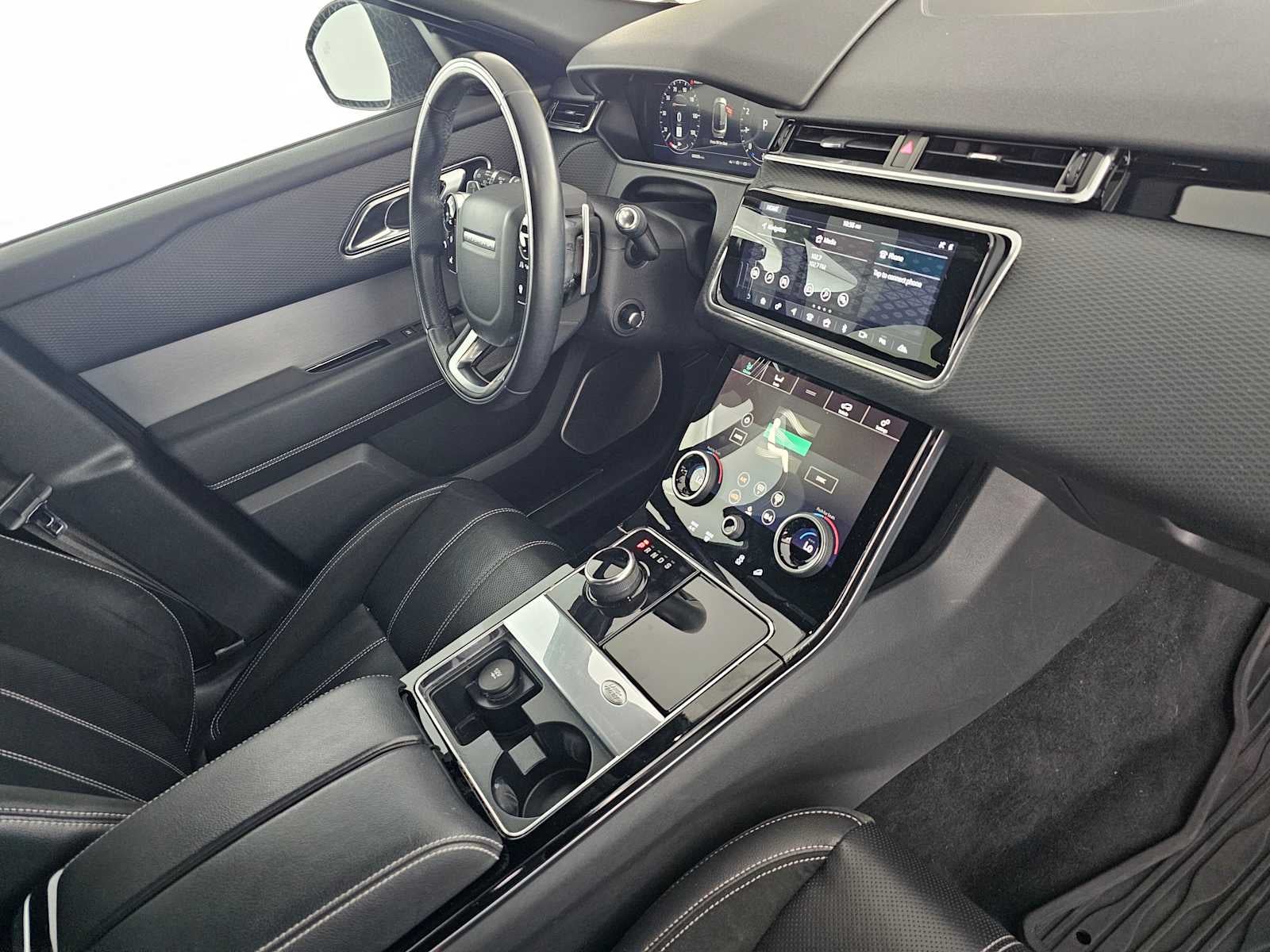 2018 Land Rover Range Rover Velar R-Dynamic SE