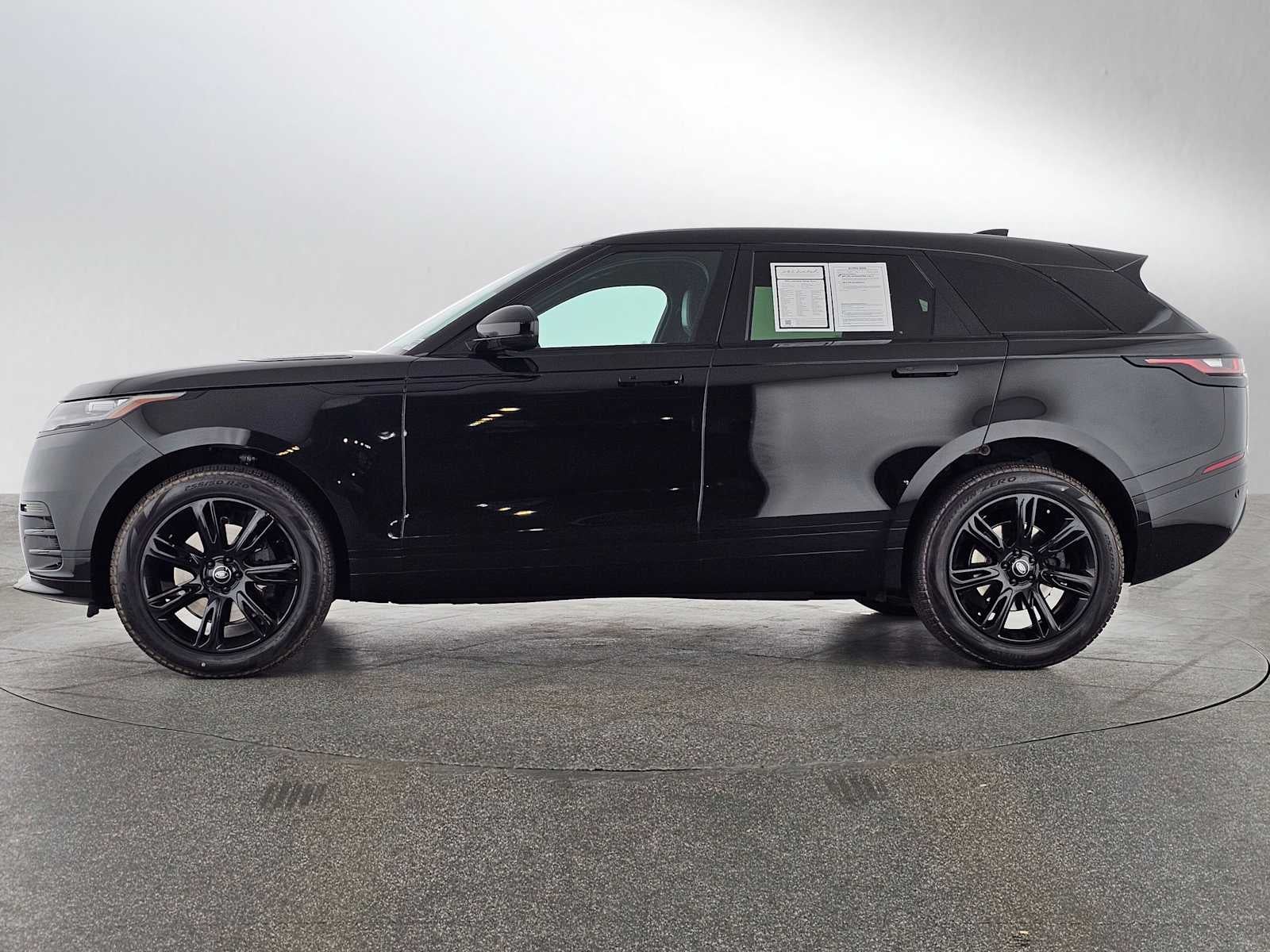 2023 Land Rover Range Rover Velar R-Dynamic S