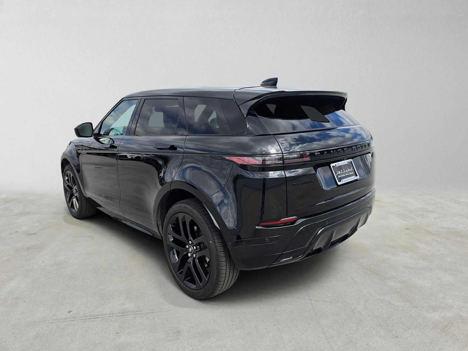 2024 Land Rover Range Rover Evoque Dynamic SE