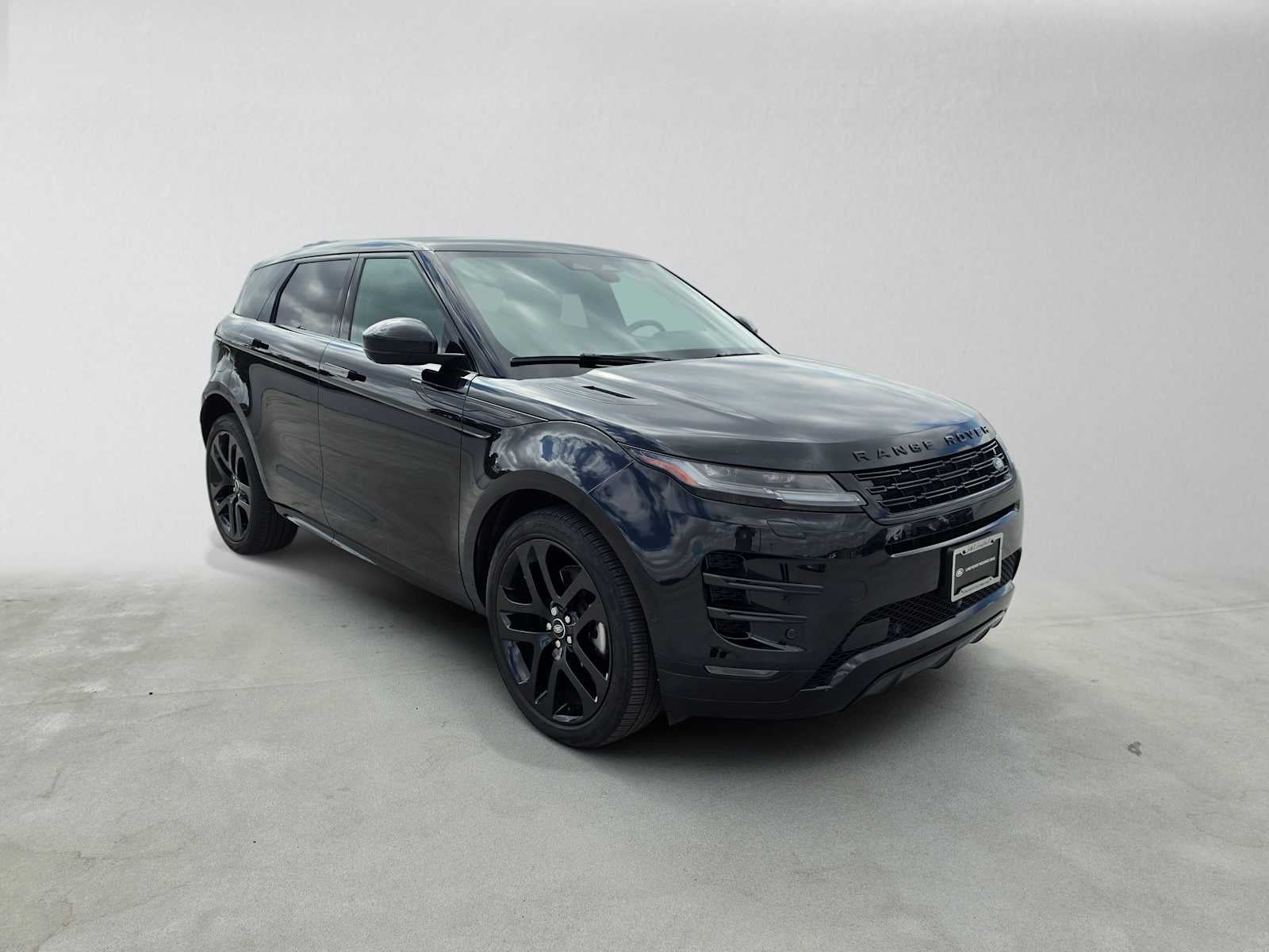 2024 Land Rover Range Rover Evoque Dynamic SE