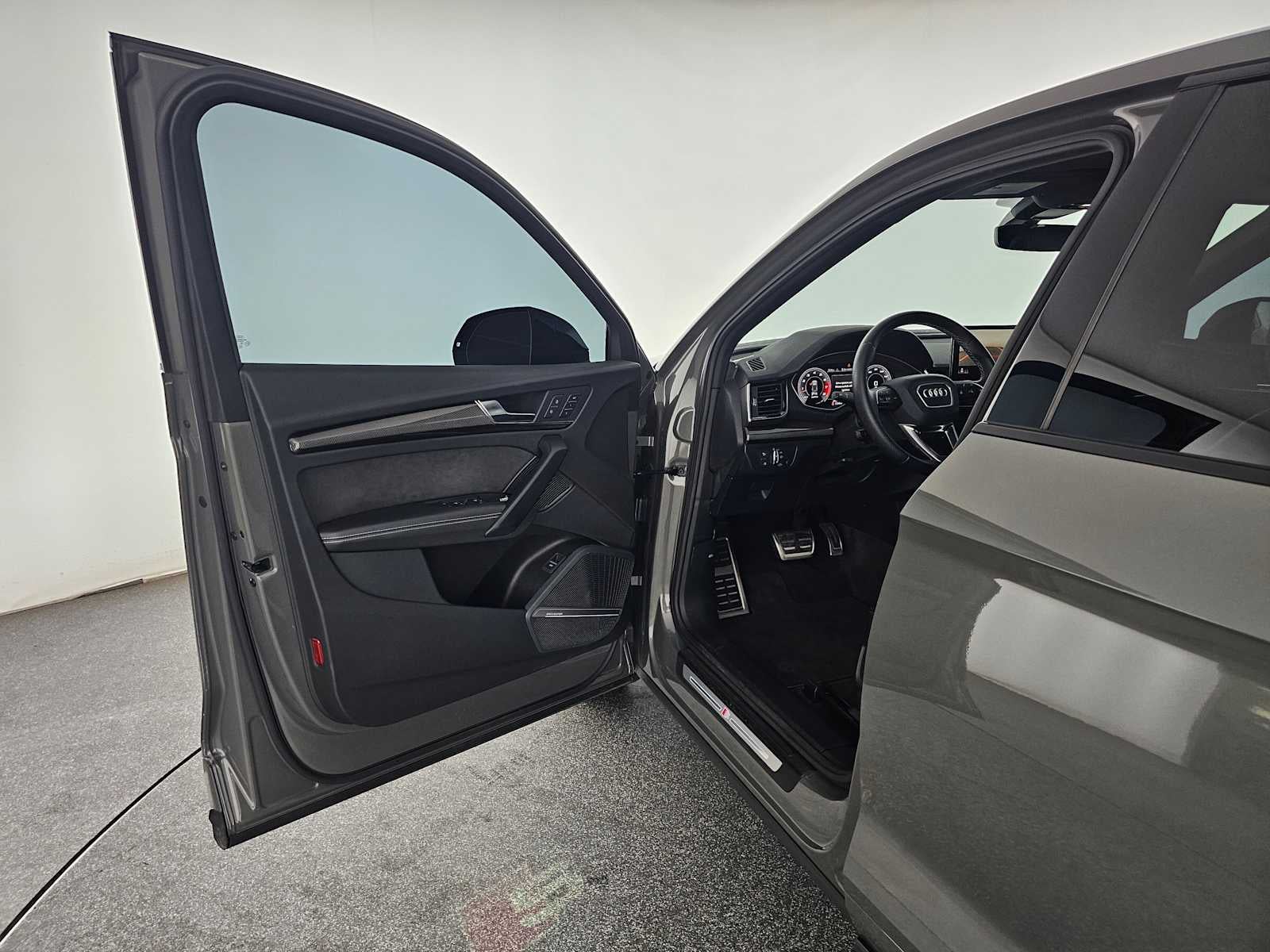 2023 Audi SQ5 Sportback Premium Plus