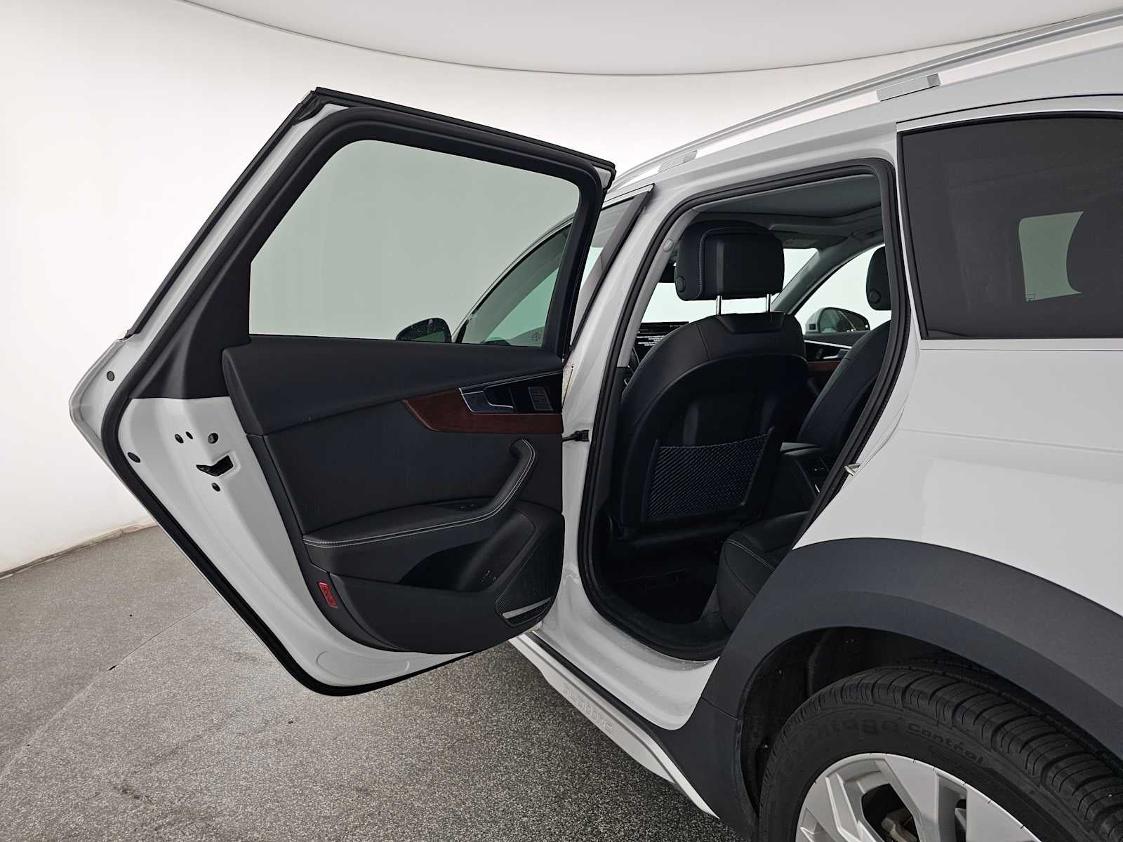 2023 Audi A4 allroad Premium Plus