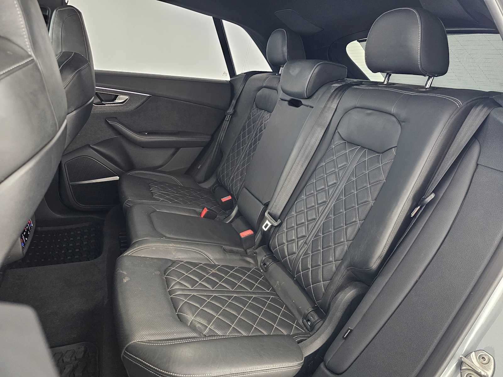 2023 Audi SQ8 Premium Plus