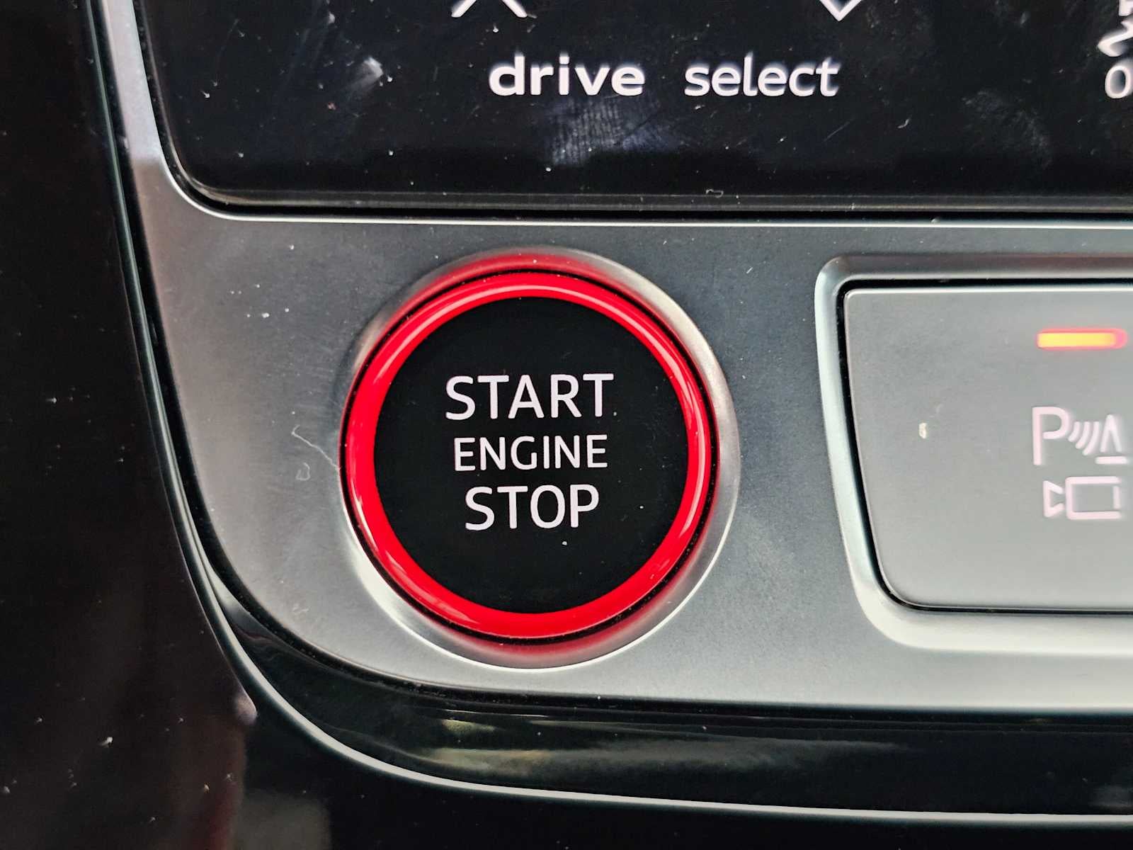 2023 Audi SQ8 Premium Plus