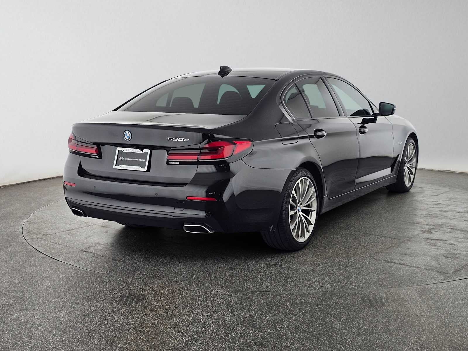 2023 BMW 530e 530e