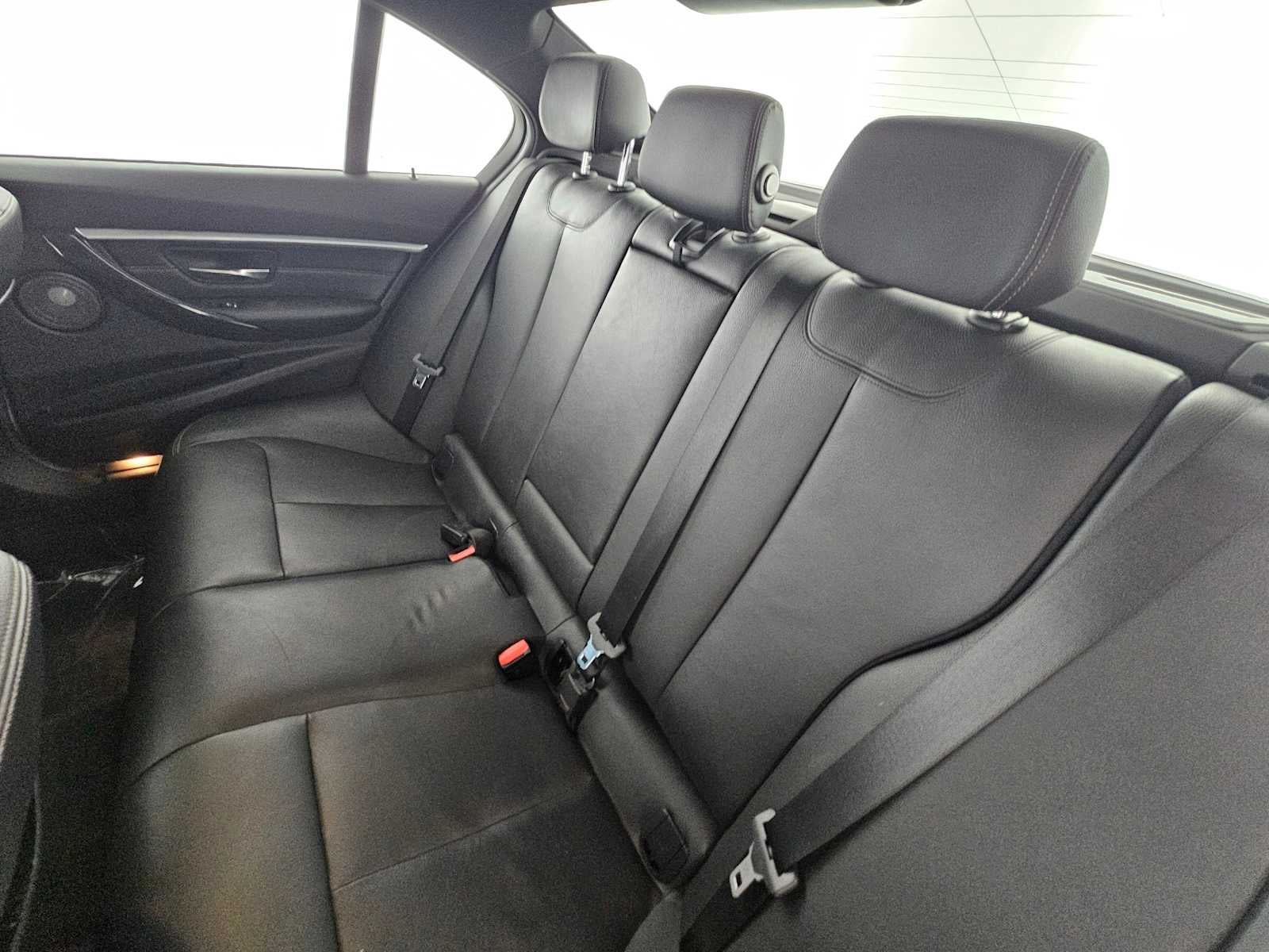 2016 BMW 3 Series 328i