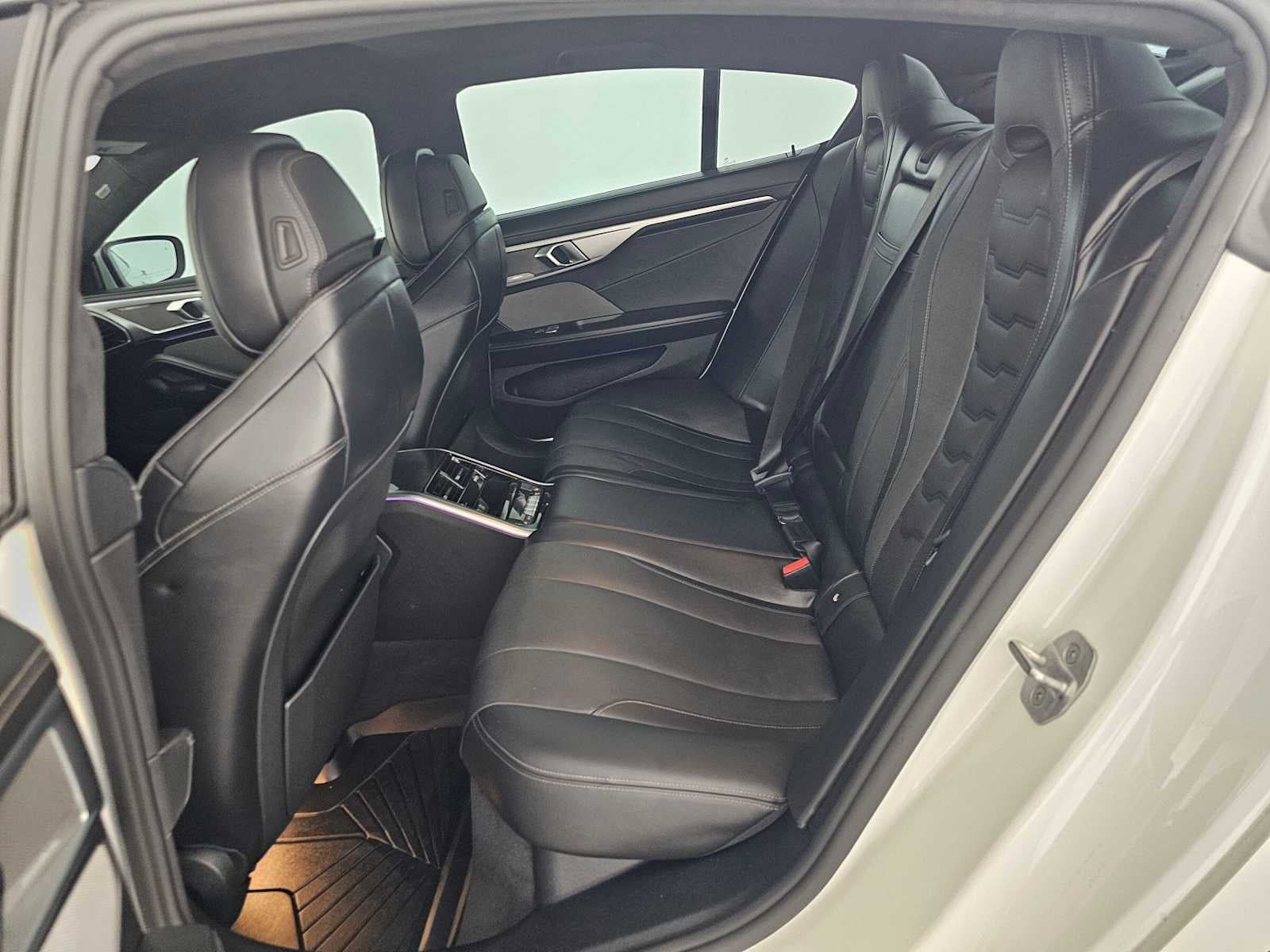 2021 BMW M850i xDrive M850i