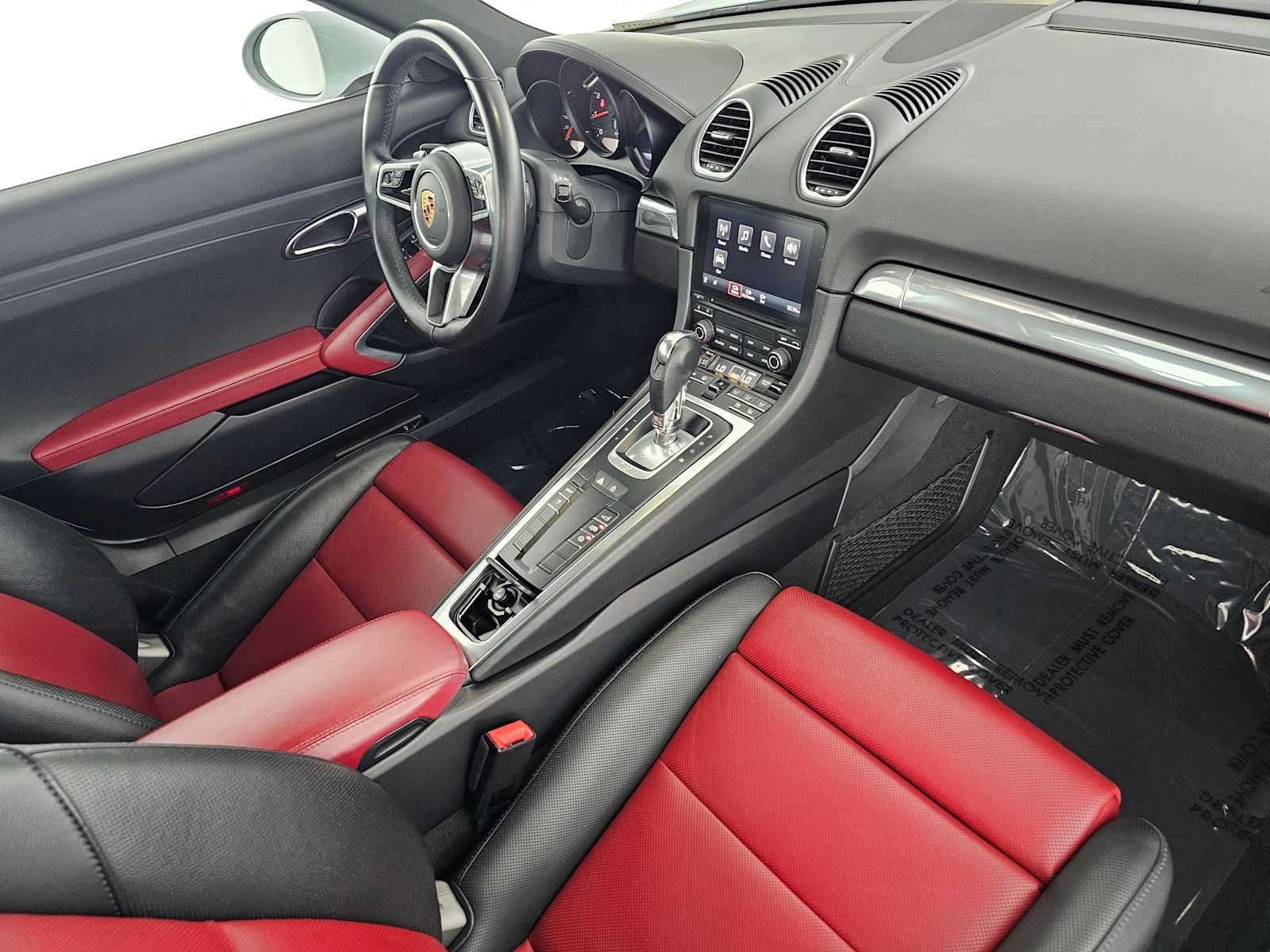 2022 Porsche 718 Cayman T