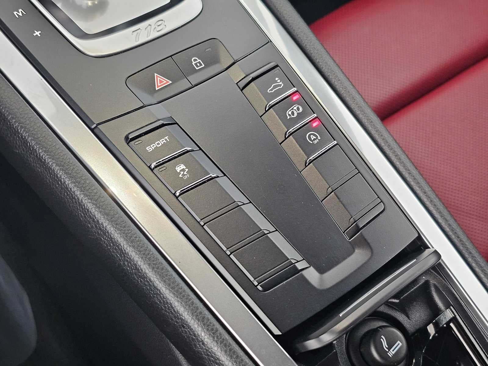 2022 Porsche 718 Cayman T