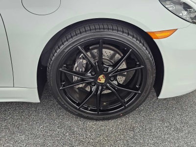 2022 Porsche 718 Cayman T