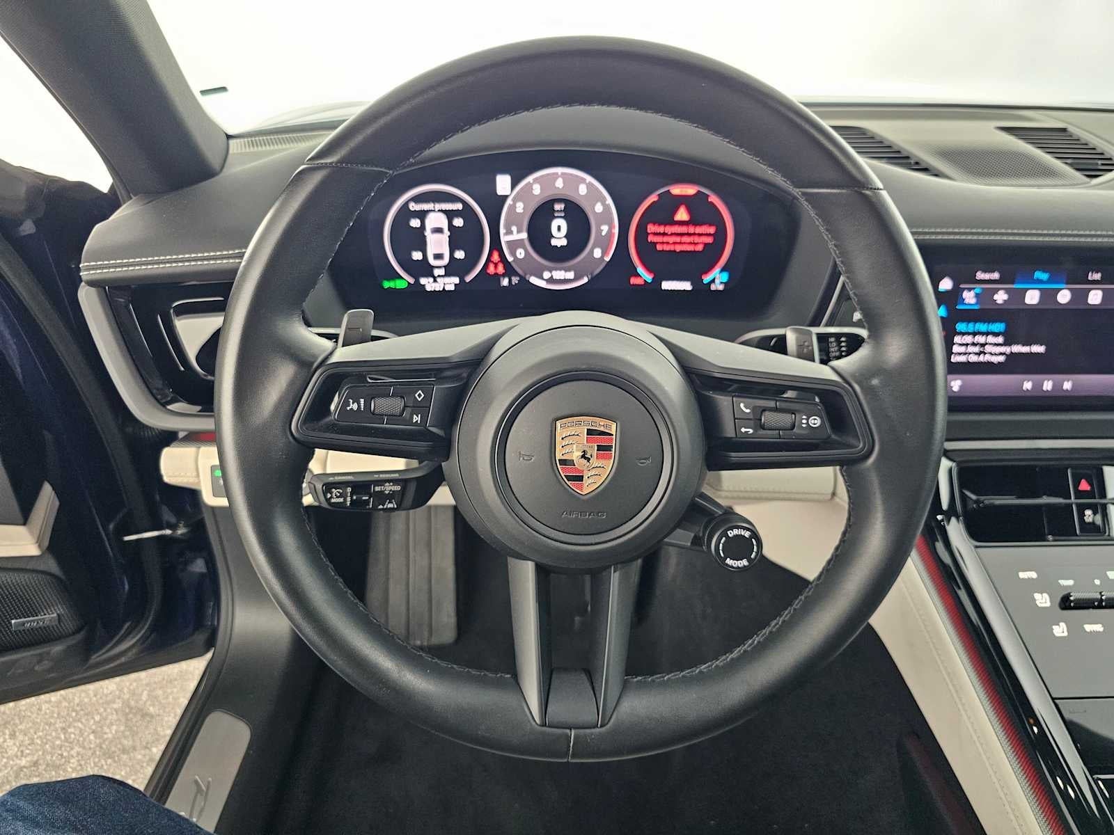 2024 Porsche Panamera 4