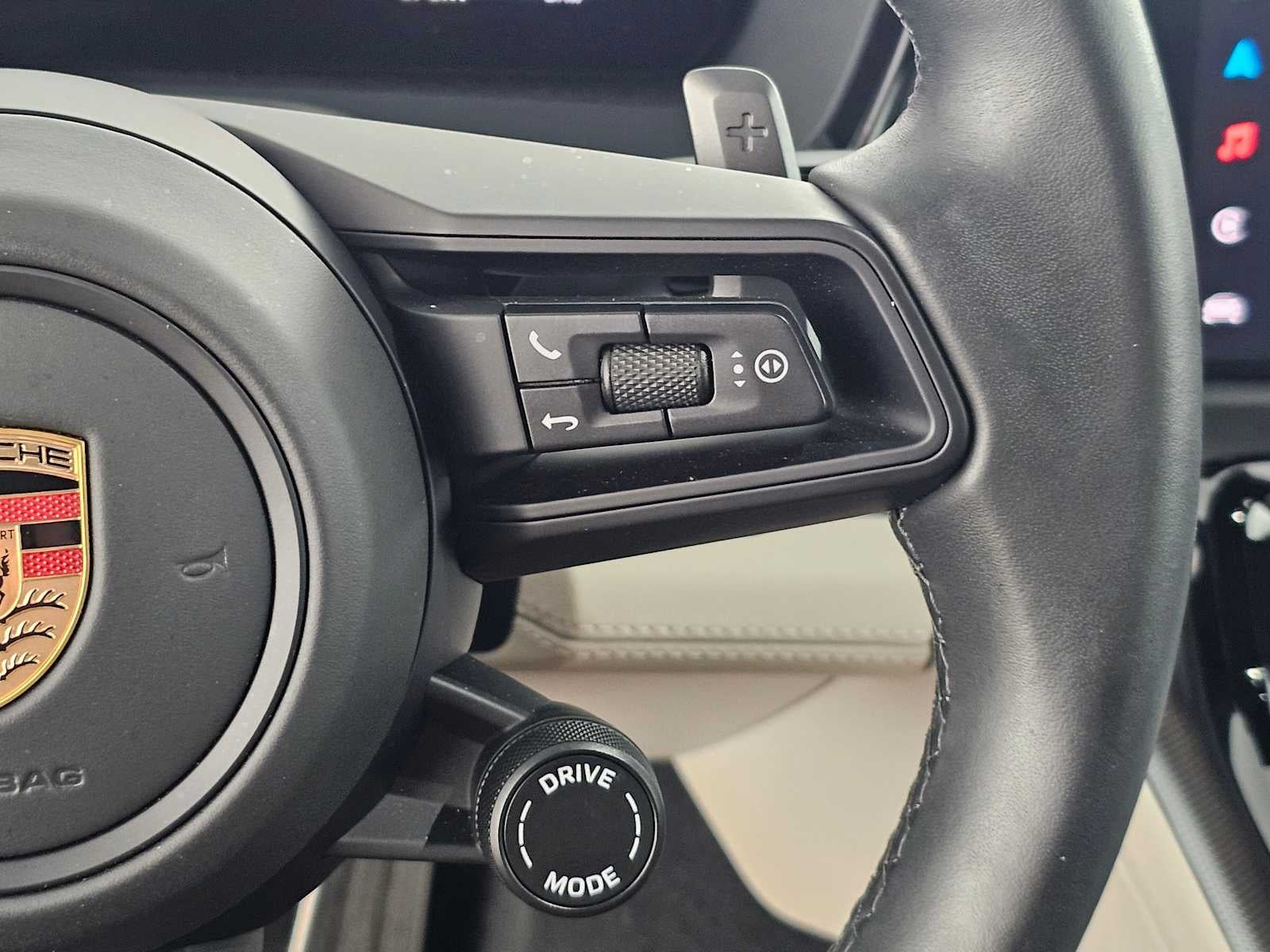 2024 Porsche Panamera 4