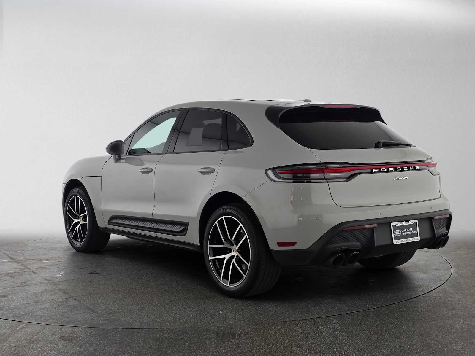 2024 Porsche Macan AWD
