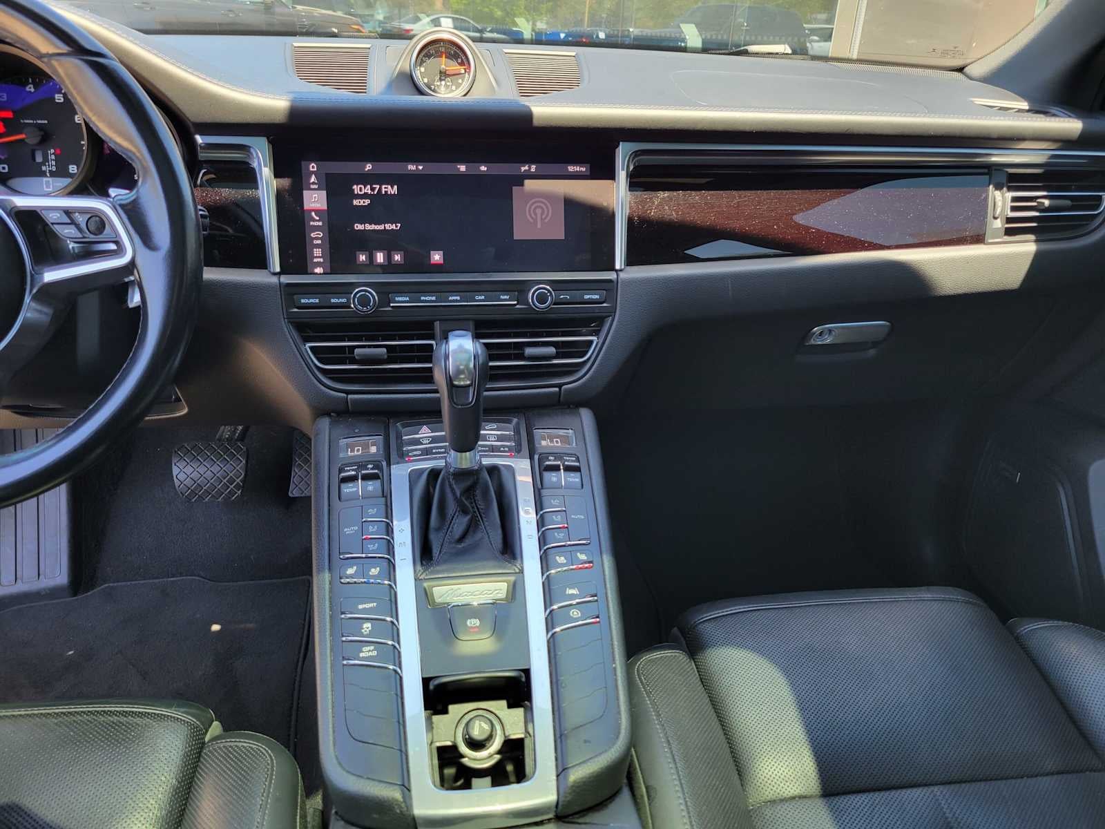 2021 Porsche Macan AWD