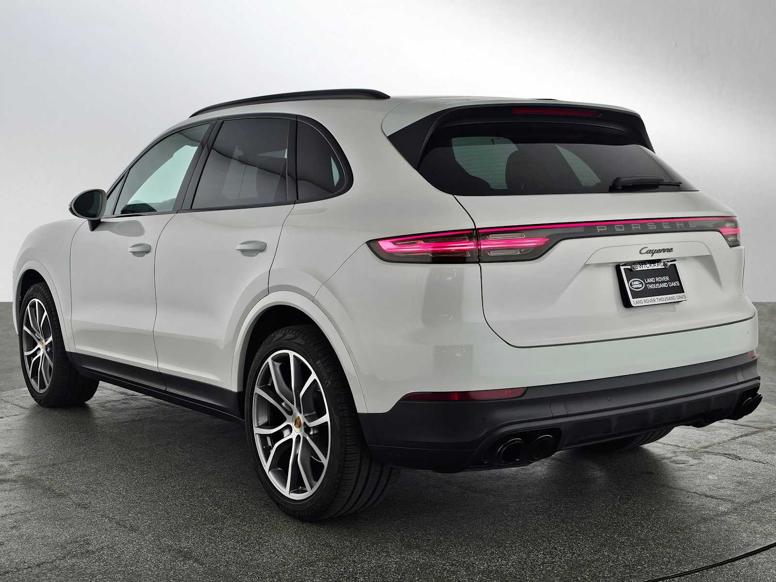 2022 Porsche Cayenne Platinum Edition