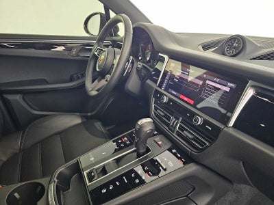2024 Porsche Macan S