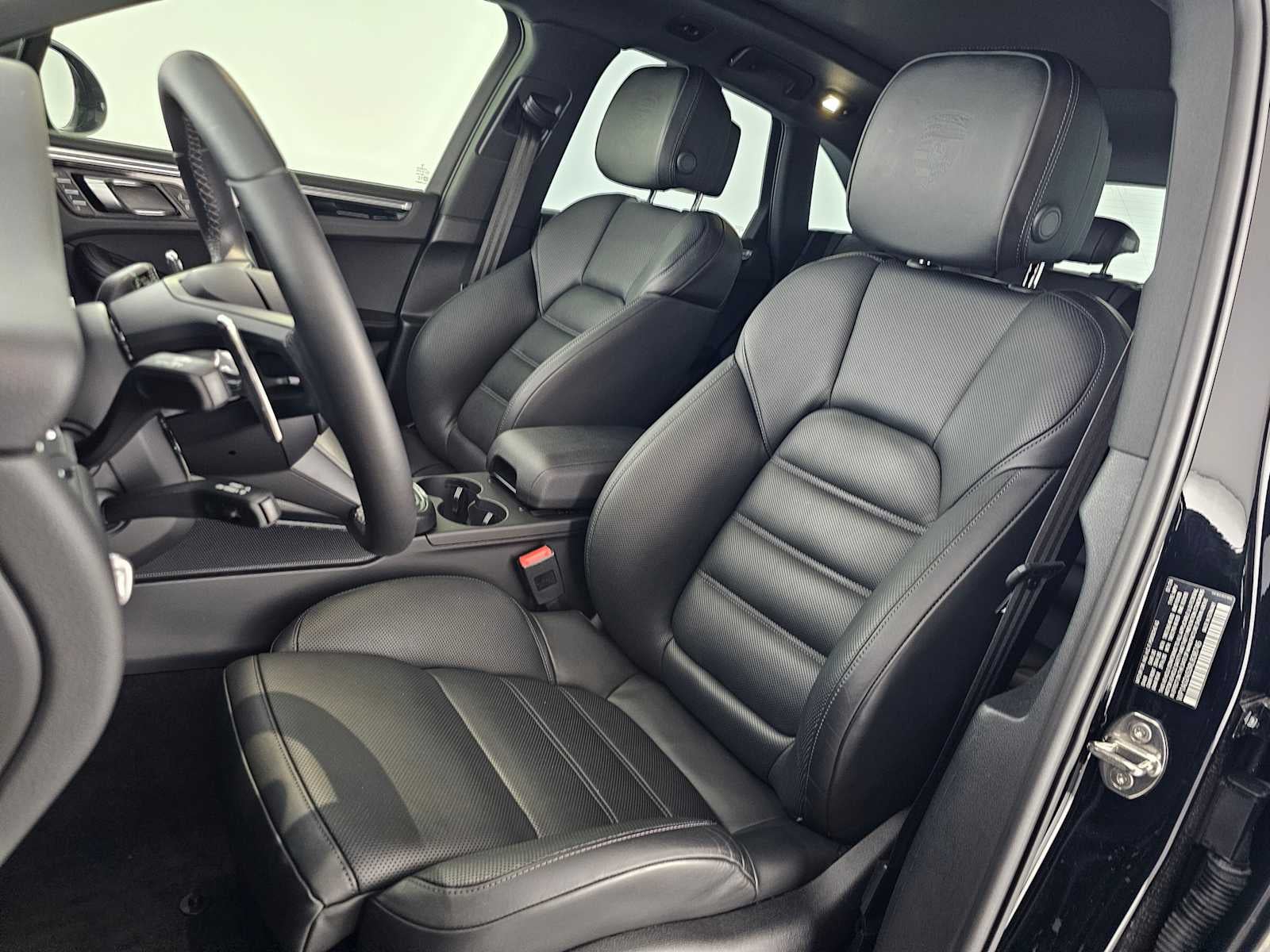 2024 Porsche Macan S