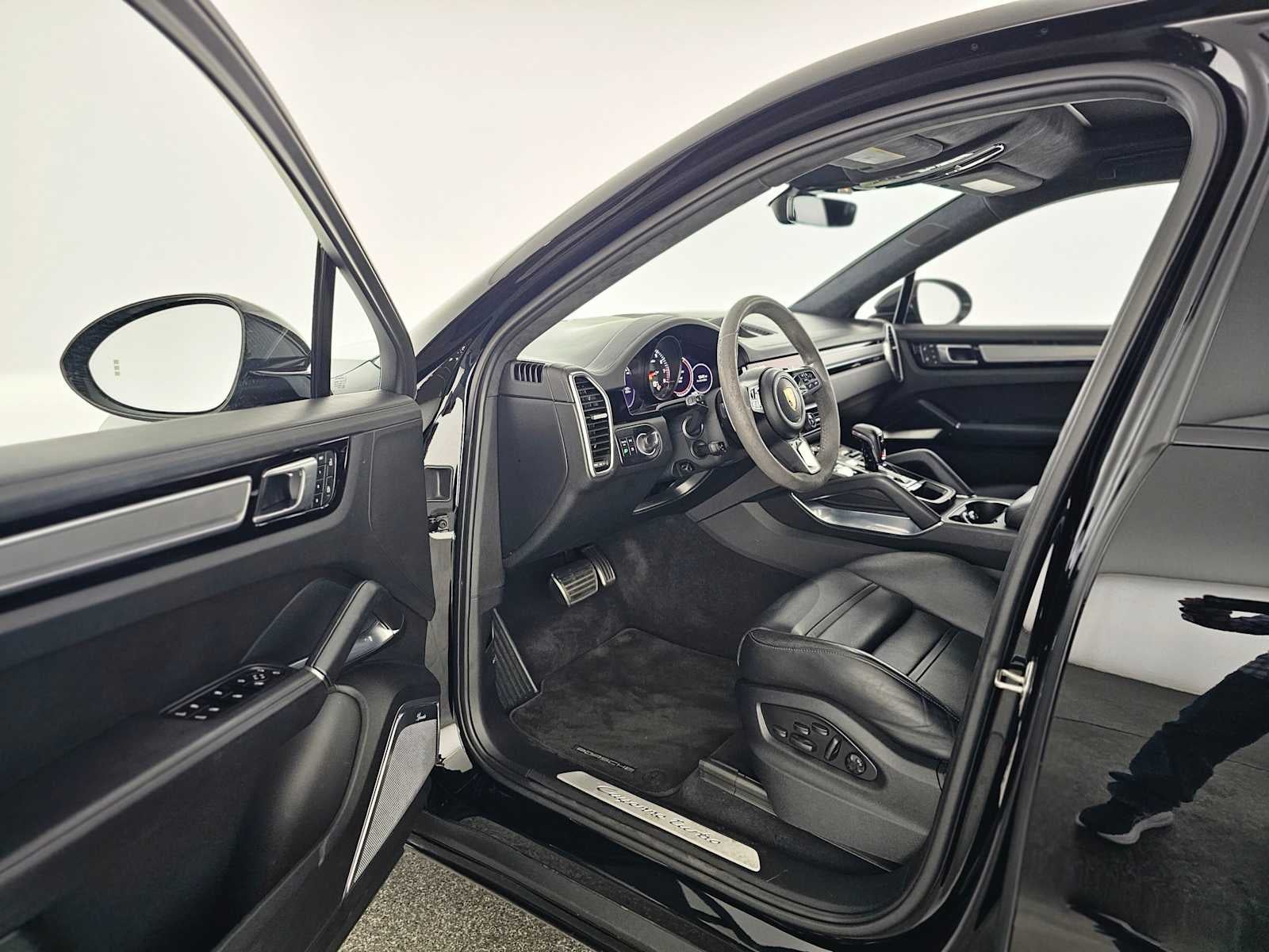 2022 Porsche Cayenne Turbo