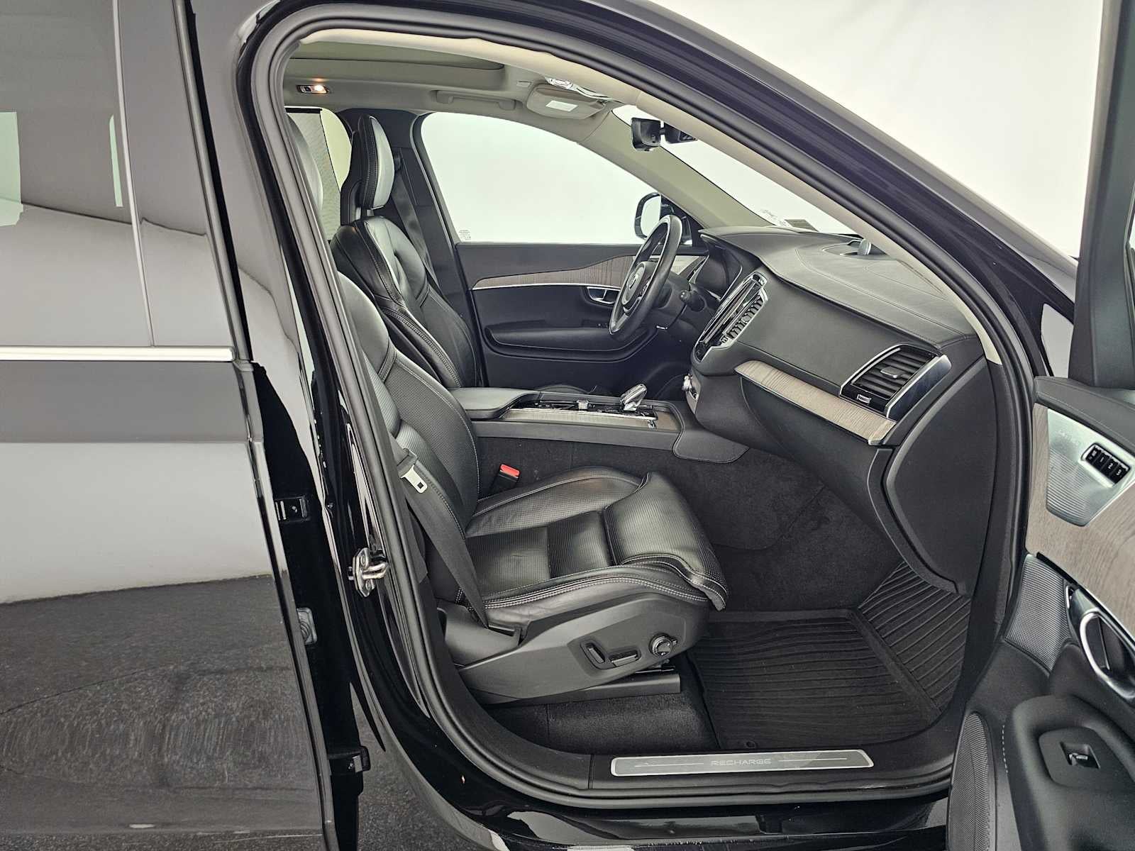 2022 Volvo XC90 Recharge Plug-In Hybrid Inscription