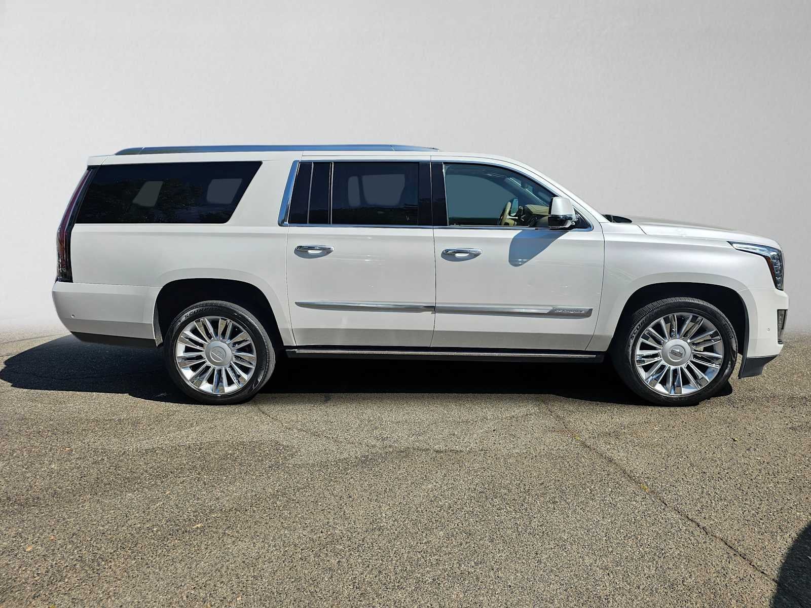 2020 Cadillac Escalade ESV Platinum