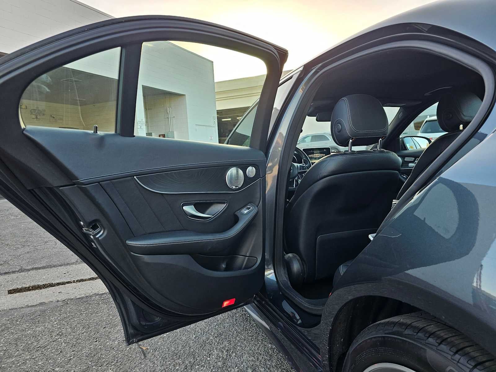 2015 Mercedes-Benz C 300 4dr Sdn 4MATIC®