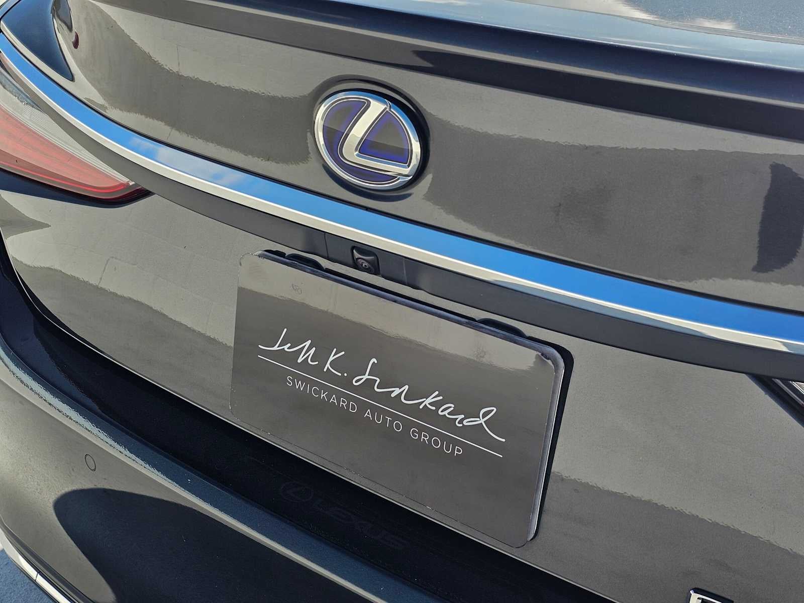 2022 Lexus ES 300h ES 300h
