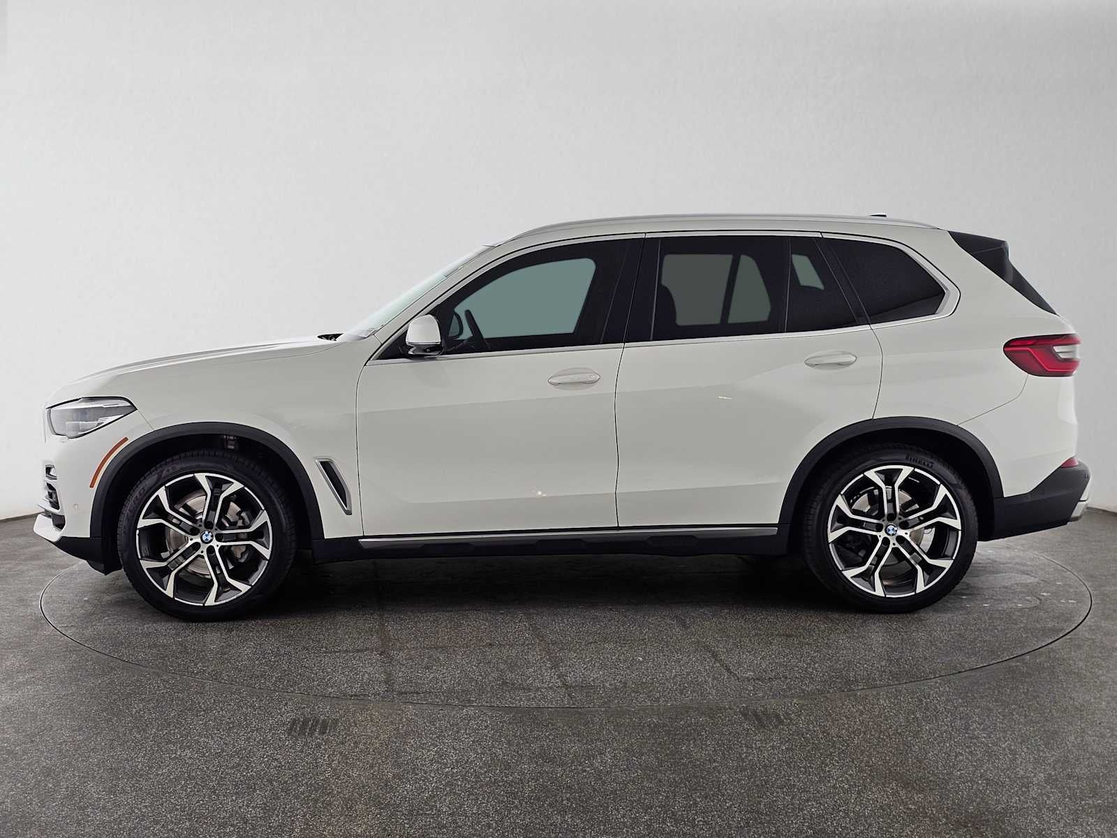 2021 BMW X5 sDrive40i sDrive40i