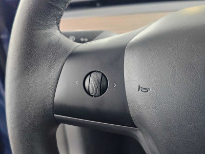 2023 Tesla Model 3 RWD