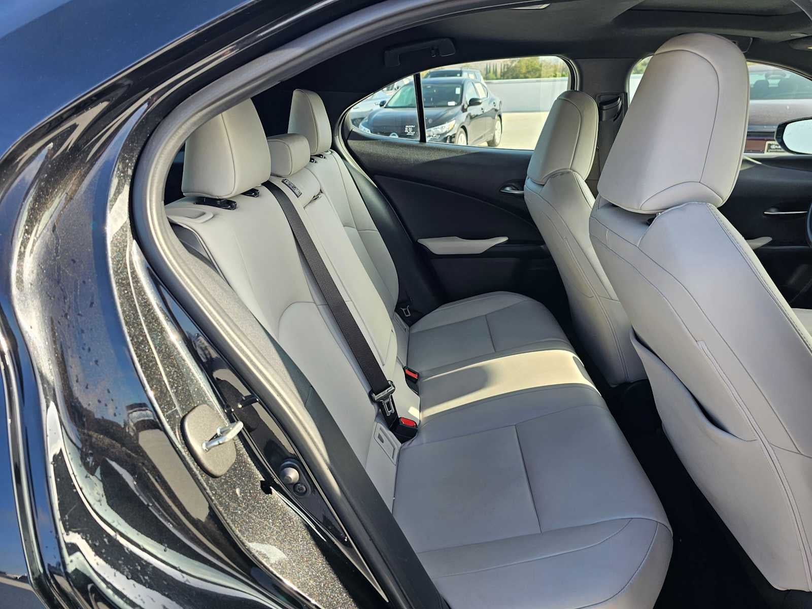 2023 Lexus UX 250h UX 250h