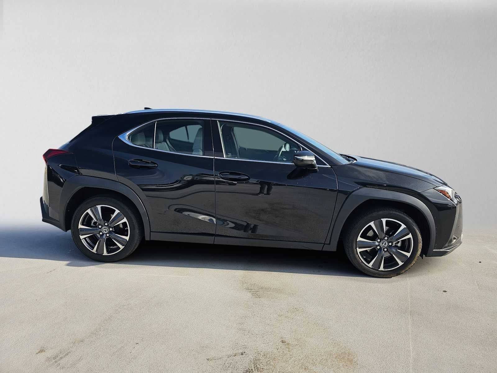 2023 Lexus UX 250h UX 250h