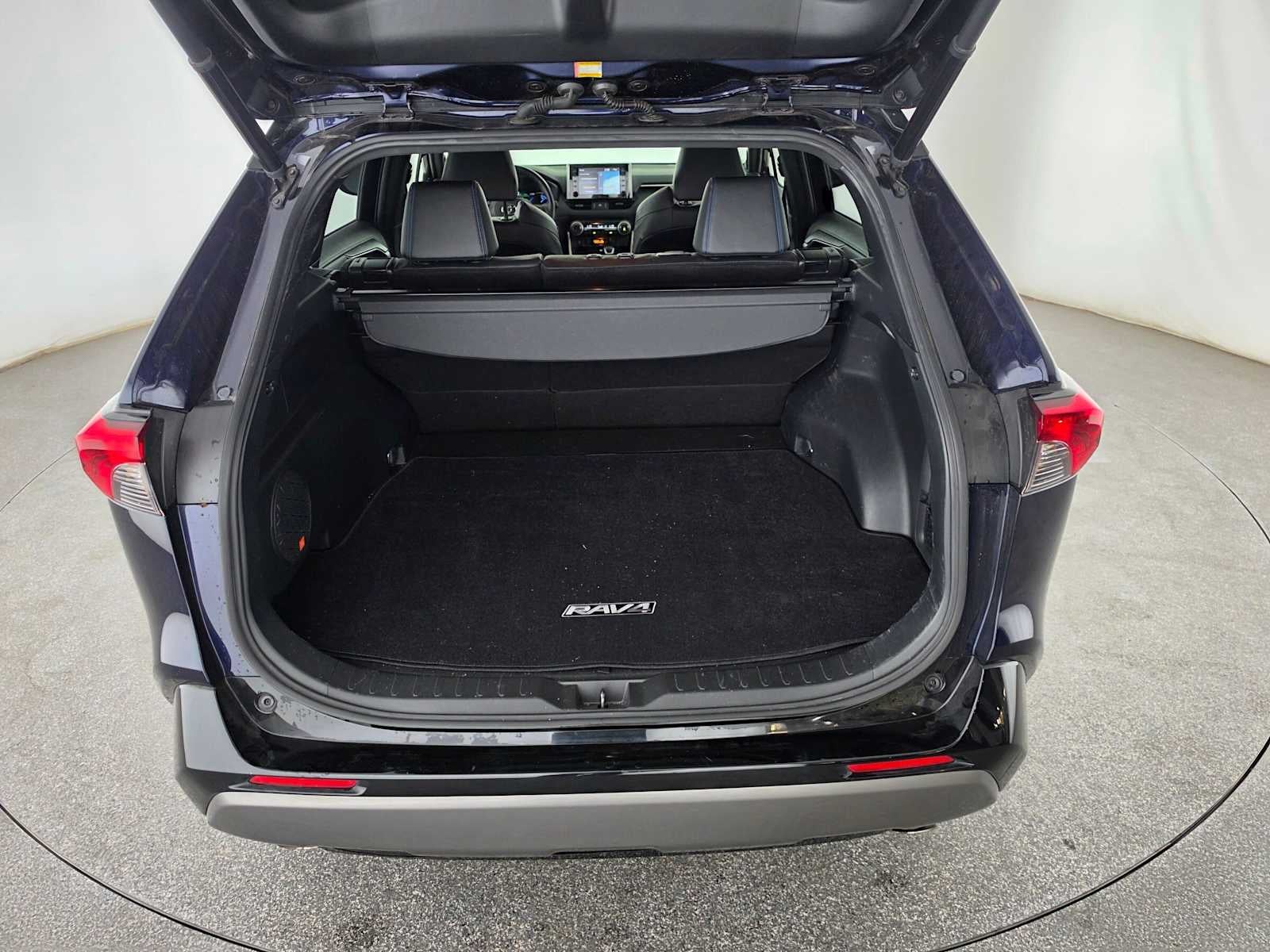 2019 Toyota RAV4 Hybrid XSE