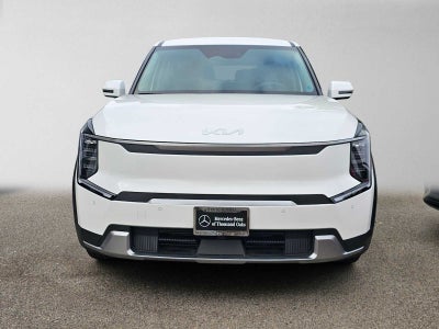 2024 Kia EV9 Light Long Range