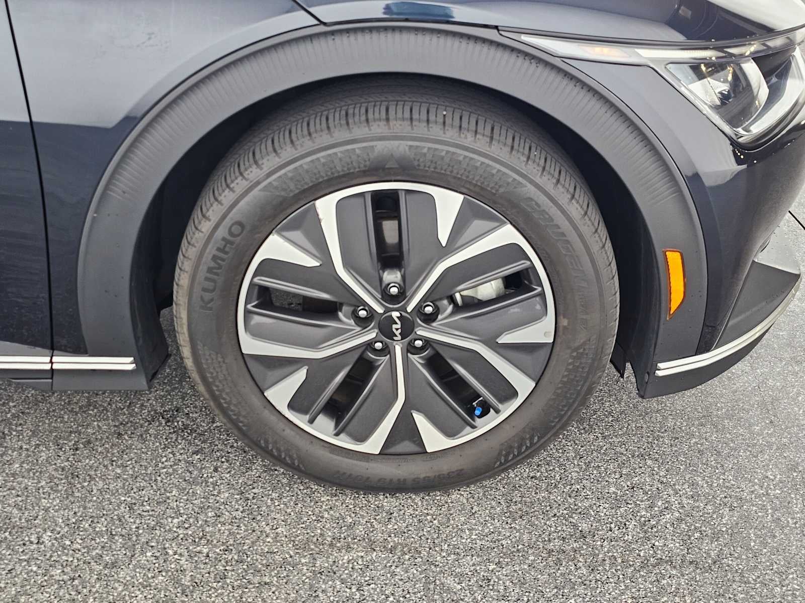 2024 Kia EV6 Light