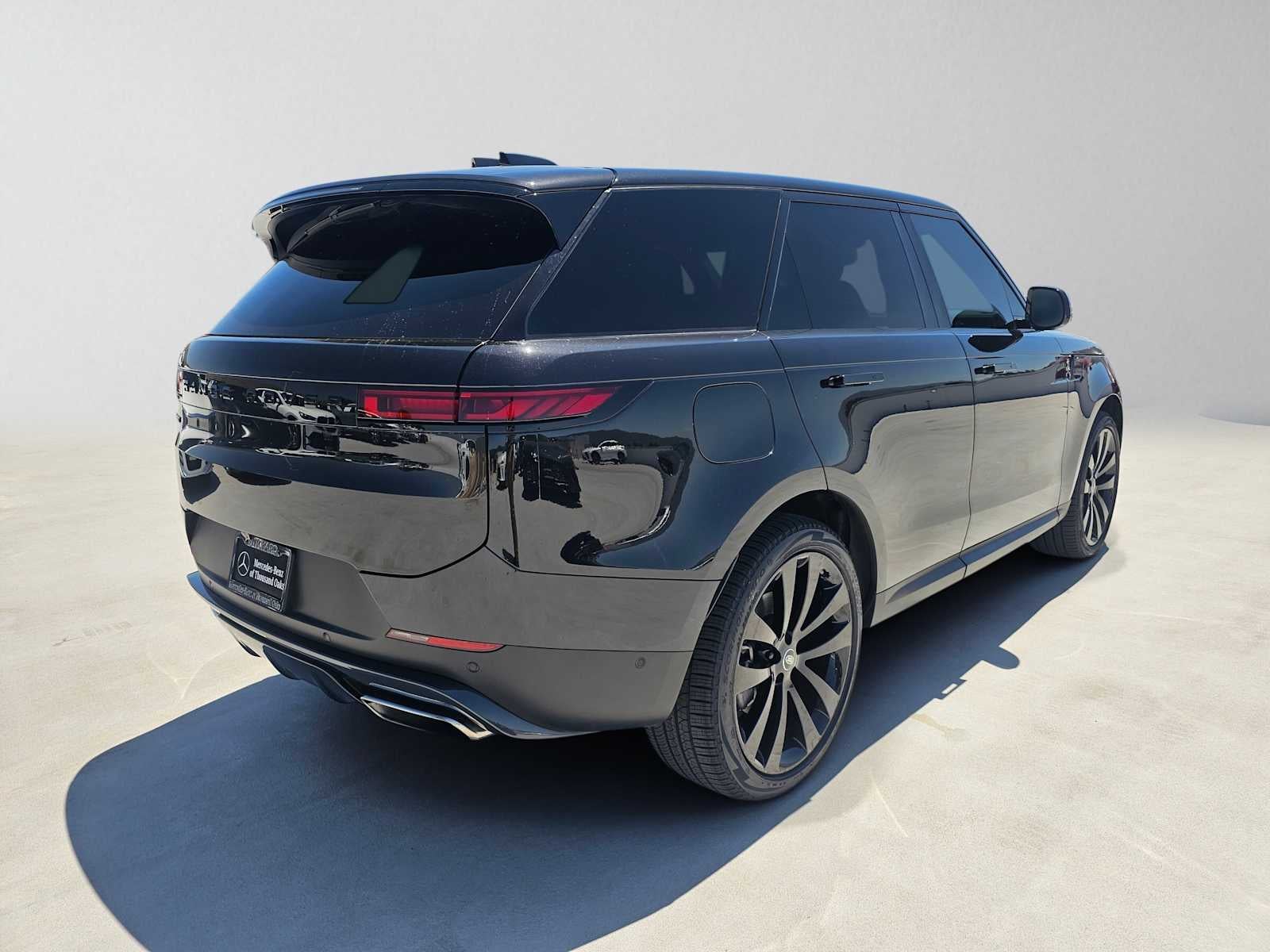 2024 Land Rover Range Rover Sport SE