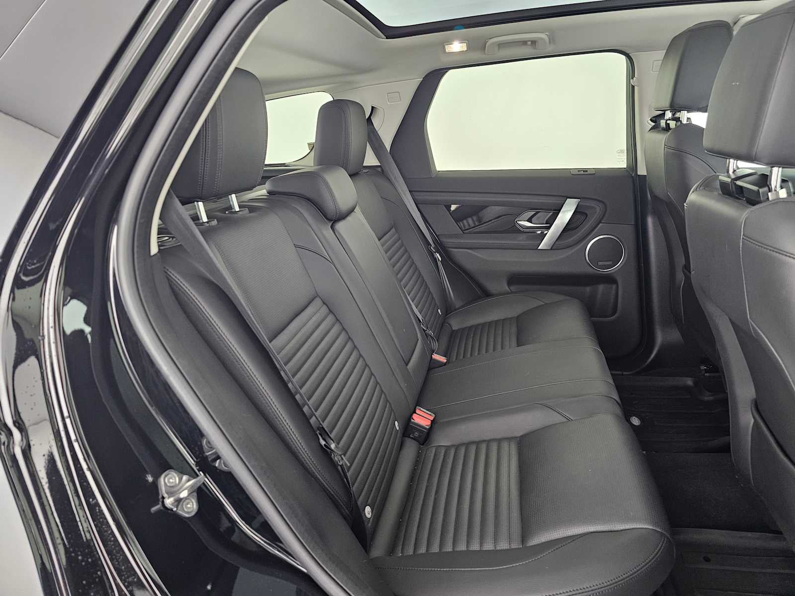 2025 Land Rover Discovery Sport S
