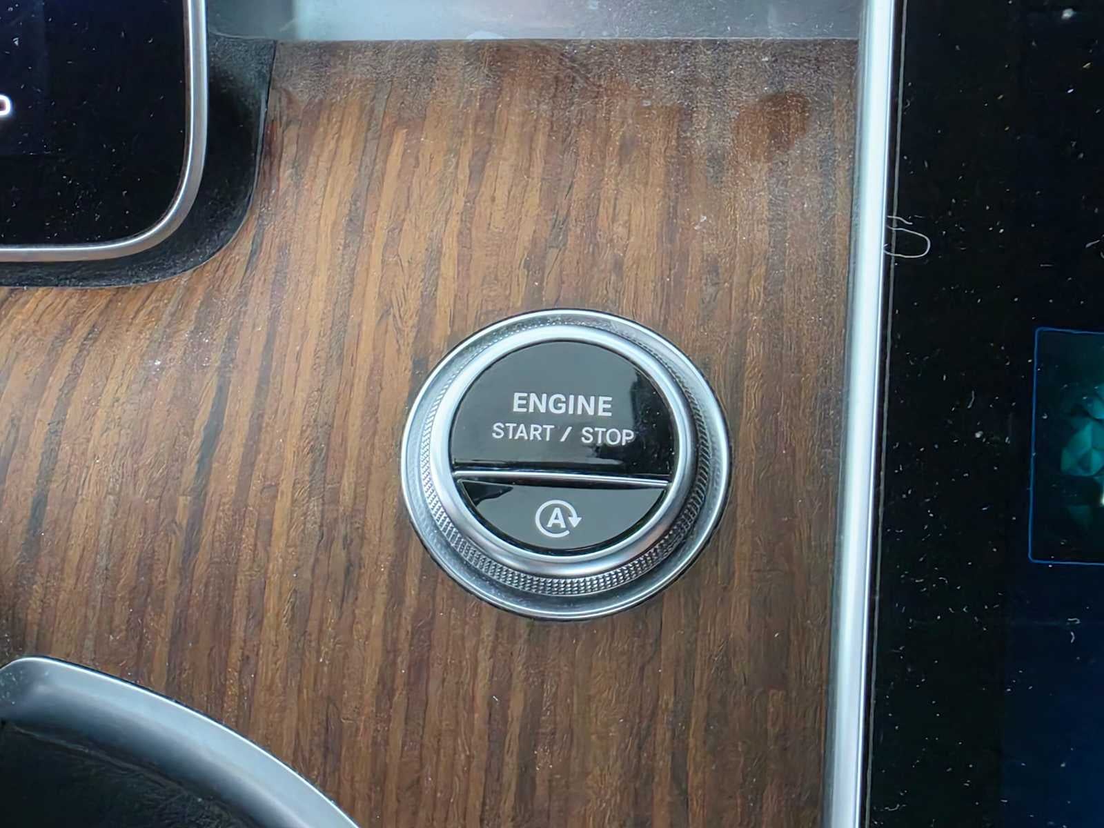 2023 Mercedes-Benz C 300 Sedan
