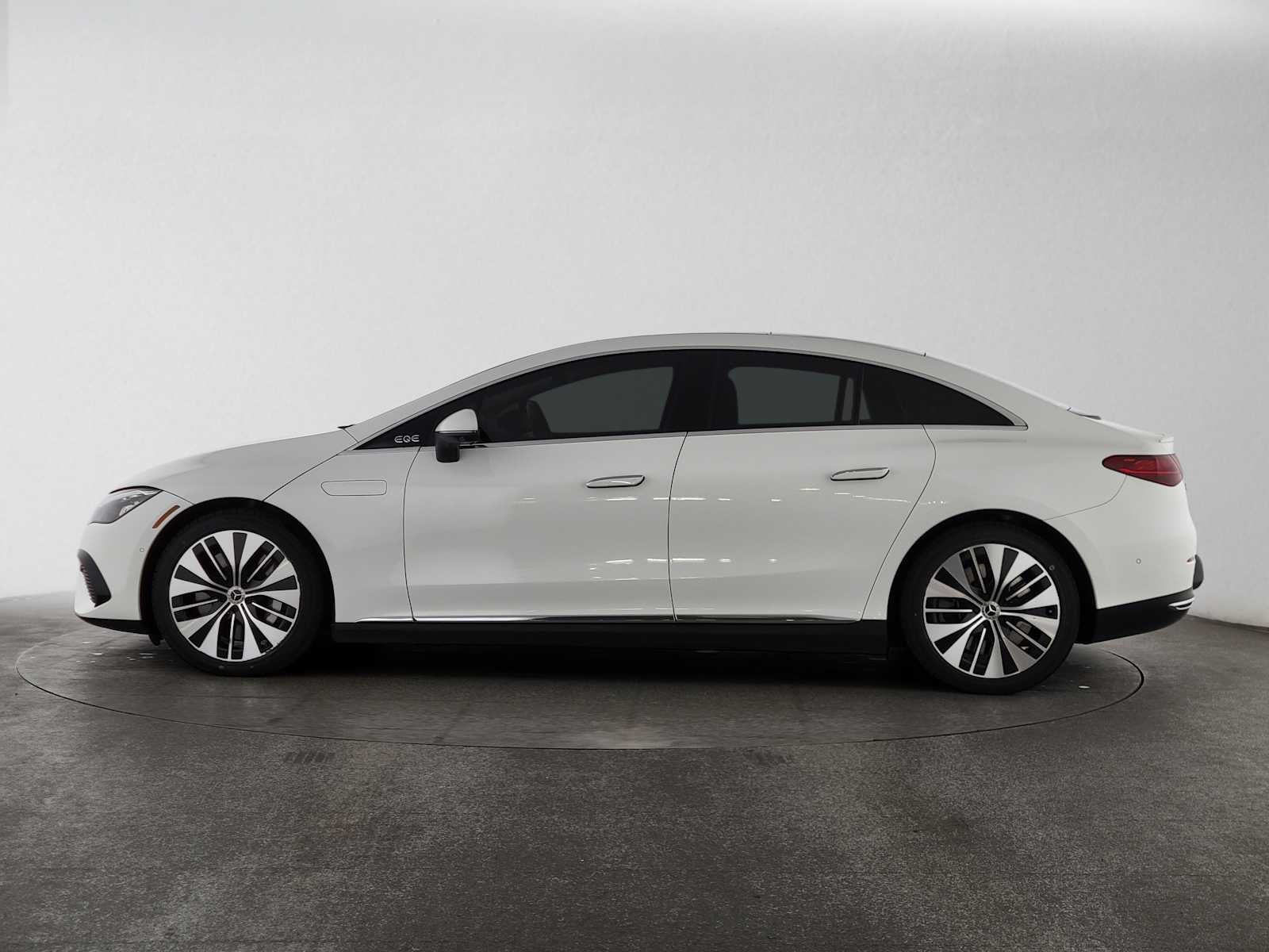 2023 Mercedes-Benz EQE 500 4MATIC®+ Sedan
