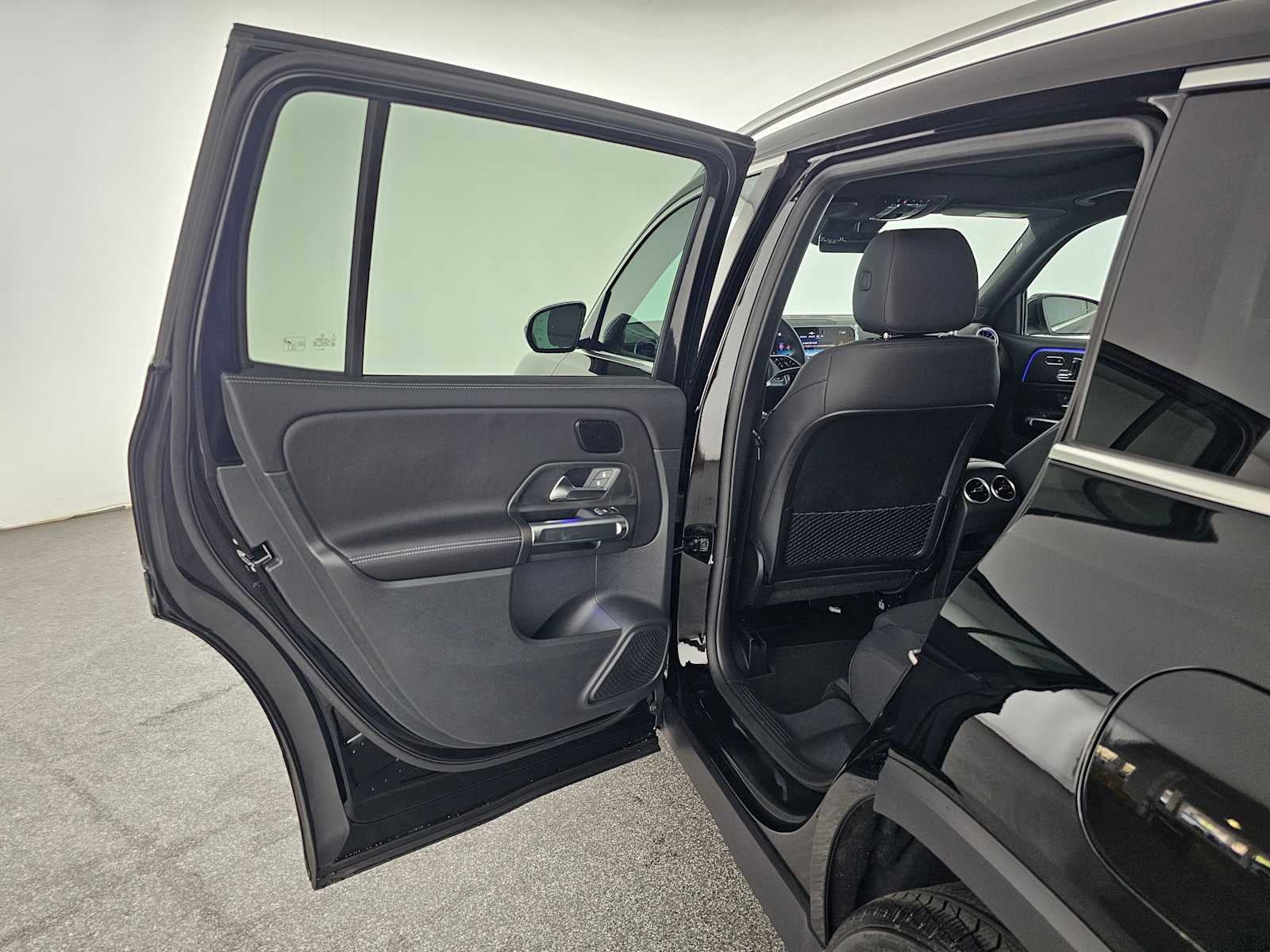 2026 Mercedes-Benz GLB 250 SUV